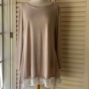 Knit Lace Trim Tunic Top 🆕